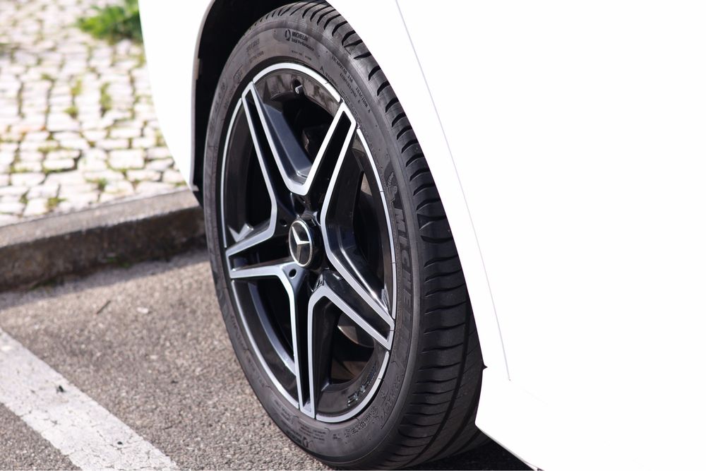 Mercedes CLA 220d shooting Brake AMG line 2021 Automático Panorâmico
