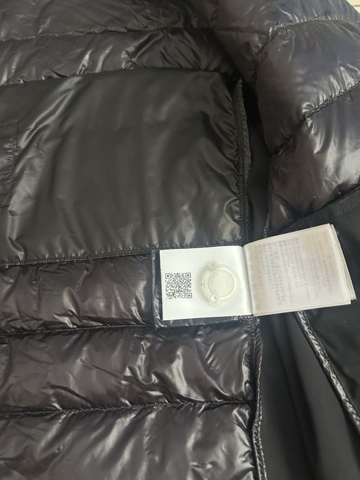 Moncler Vosges Жіноча Пухова Куртка
