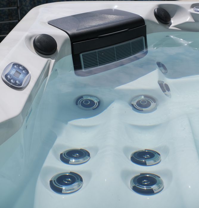 Jacuzzi z Hydromasażem 5 Osób Lavaspa 60Dysz 3Pompy Balboa Biała Perła