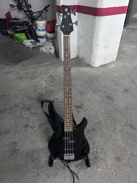 Baixo Yamaha + Cubo
