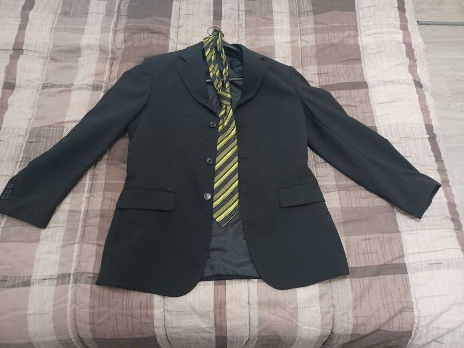 Terno e gravata novíssimos, APROVEITEM ÚLTIMA PEÇA DE ESTOQUE!!!