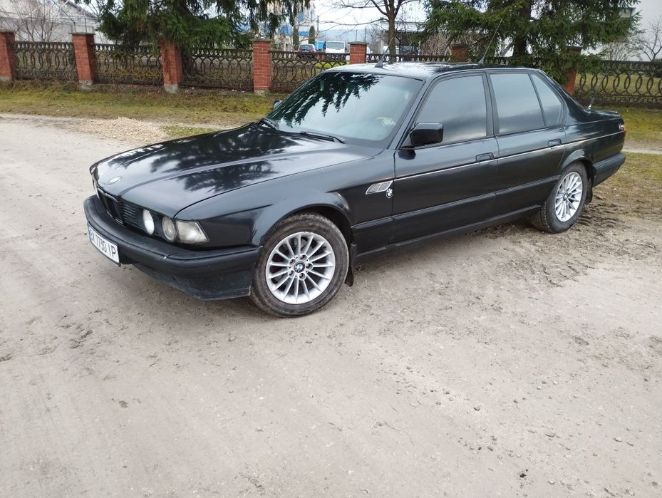 Продам БМВ 730 газ бензин