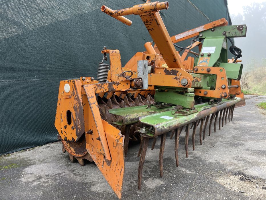 Brona aktywna, wahadłowa AMAZONE RE30, 3m, pakomat, paker