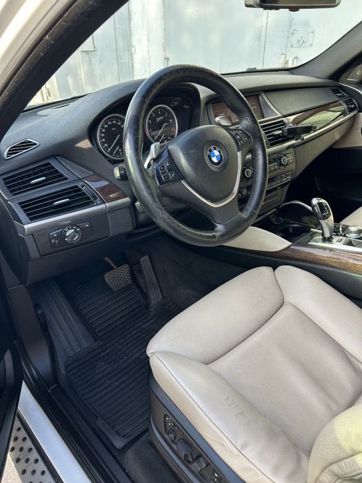 Продам BMW x6 e71