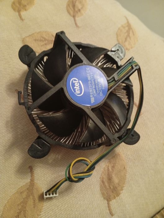 Processador Intel Pentium G3250, 3.2Ghz, ofereço ventoinha