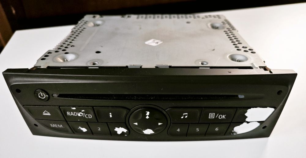 Radio samochodowe CD renault Clio III po liftingu 2011