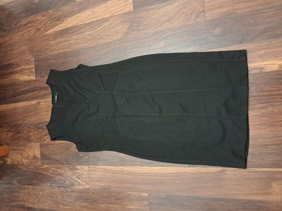 Elegancka czarna sukienka XXL damska