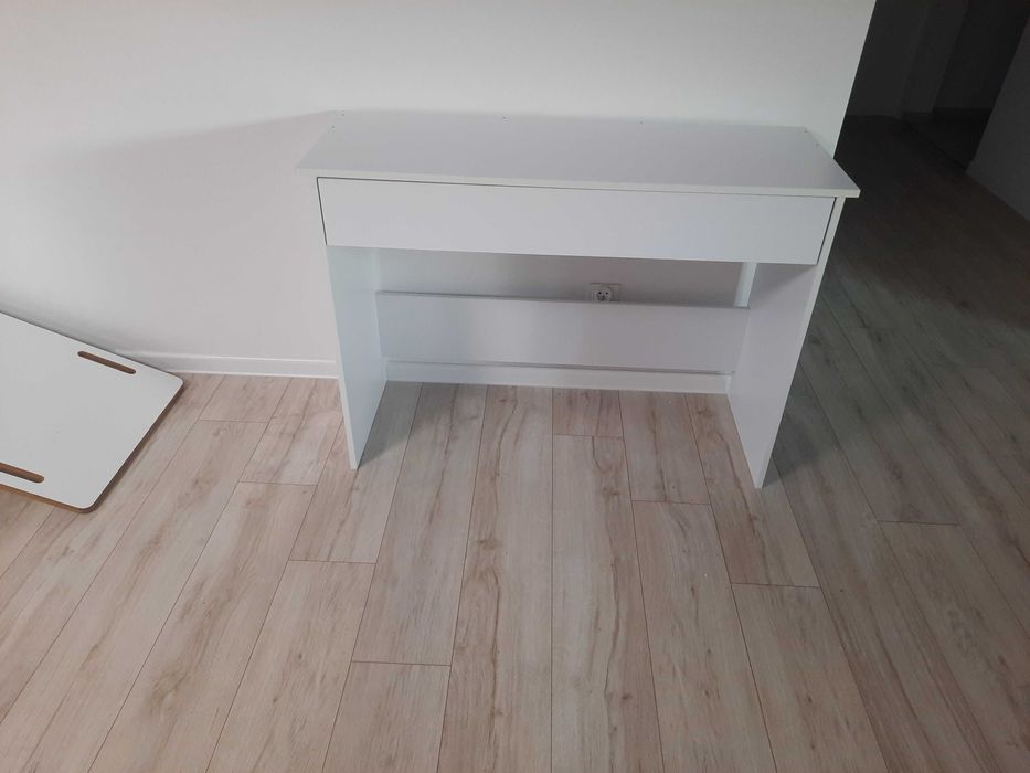 Toaletka lucy komódka