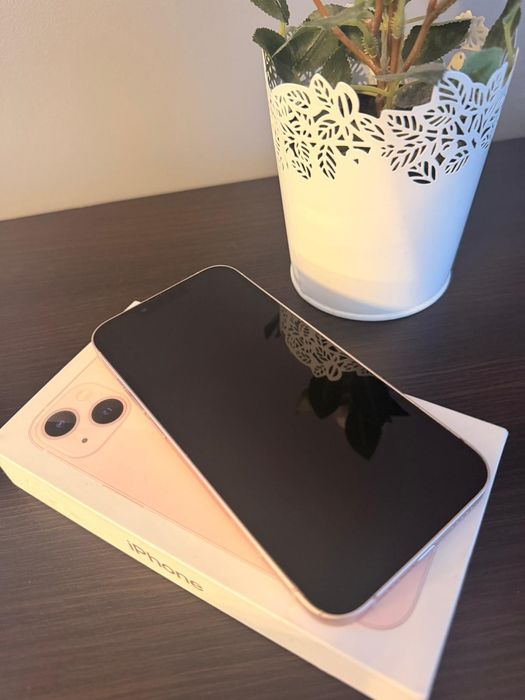 iPhone | 128GB | 100%