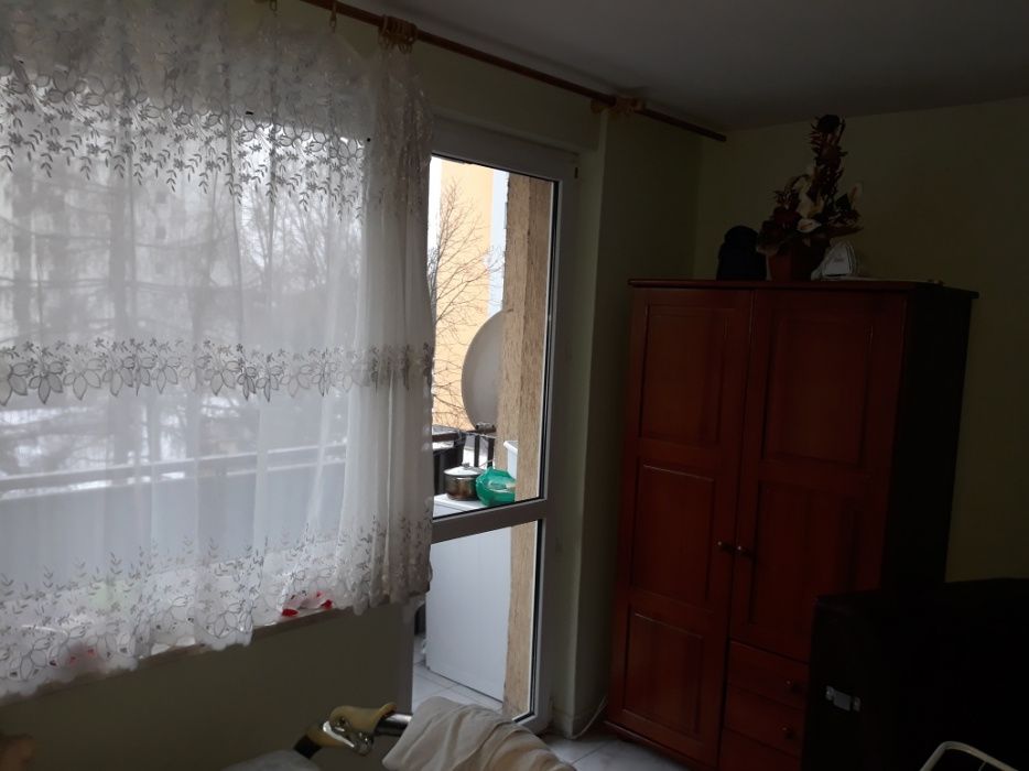 800miesiąc/osoba, tylko kobiety