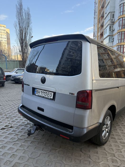 Volkswagen  multivan продам бус от хозяина