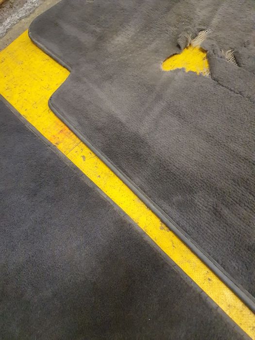 BMW E39 Czarne Dywaniki Wycieraczki Oryginał BMW Welur 28 Części BMA