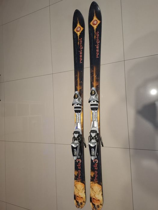 Narty Rossignol Free Z3,150 cm, z wiązaniami Axium / Xtec