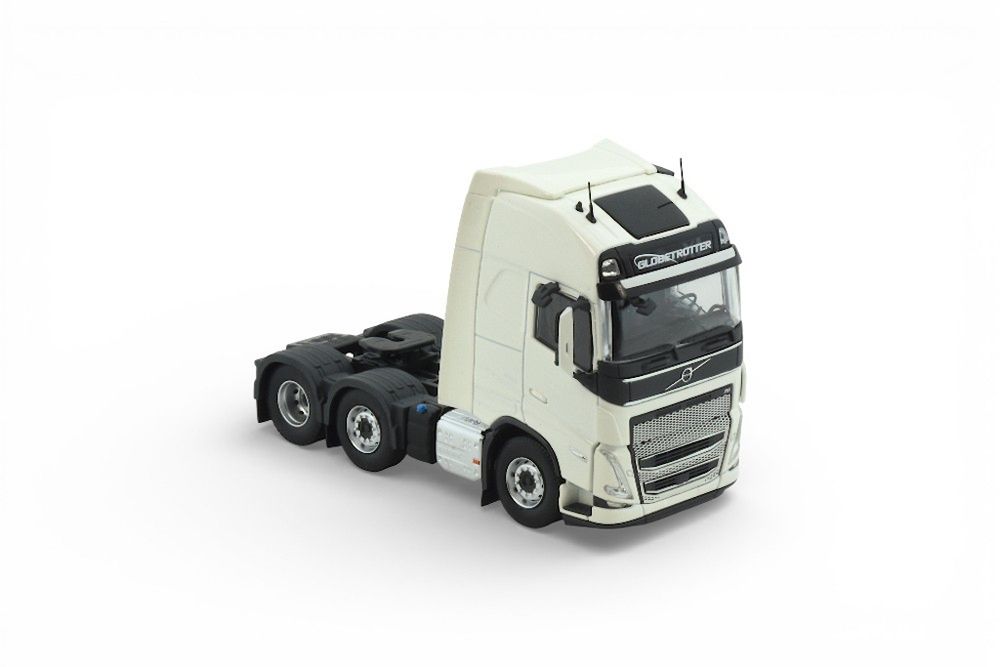 Volvo FH5 Globetrotter XL 6x2 1/50 Tekno
