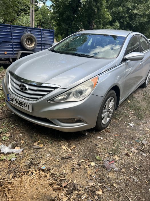 Аренда Sonata 2012 года( бензин),от 4000 неделя