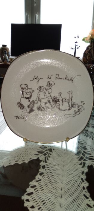 Autorska grafika na bavarskiej porcelanie