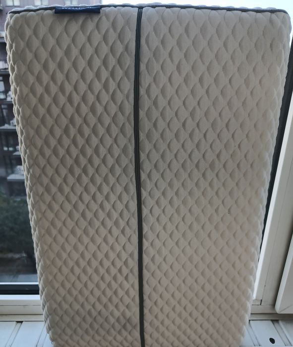 Подушка ортопедична Memory Foam WELLPUR FEDA 40x60x11/9см