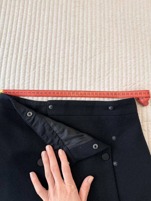 Спідниця на запах бренду Maje. 36 розмір. Зима.