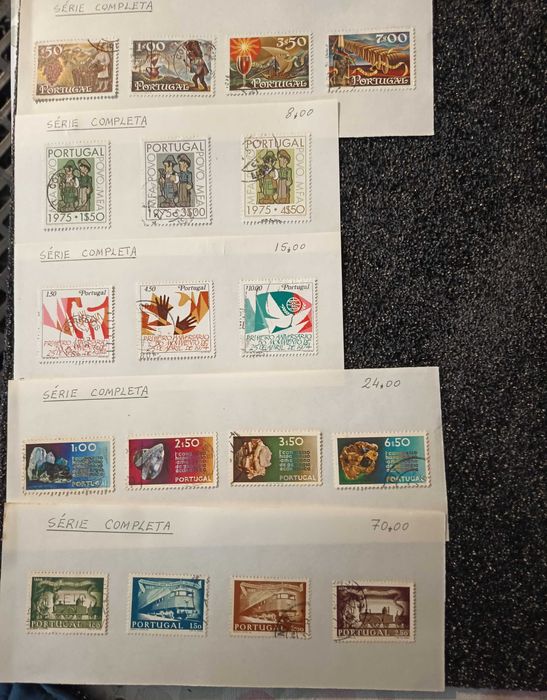series completas de selos usados vários anos.