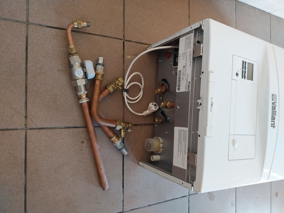 Газовий котел Vailliant VC 246/5-3 R6eco Tec pro