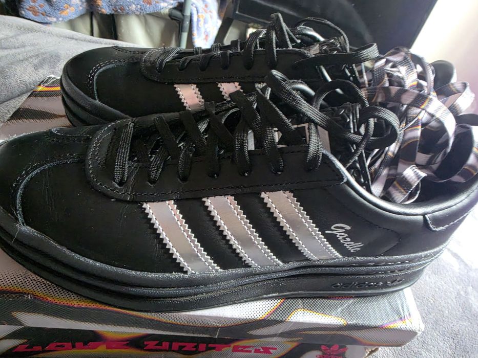 Tenis Adidas Pablo vittar