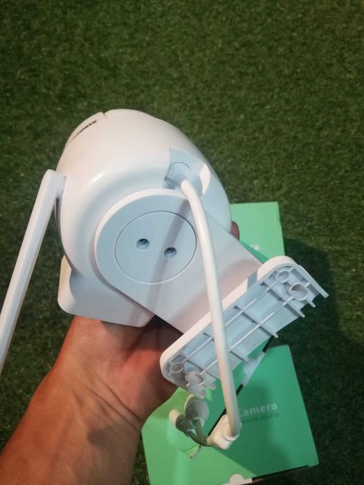 Câmara de Vigilância IP Wifi ou por cabo  Exterior rotativa e fixa