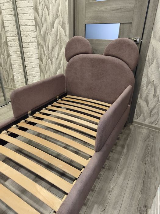 Дитяче ліжко. Ліжечко.