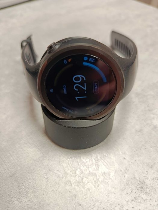 Продам смарт годинник Motorola Moto 360 45mm Black Sport Smart Watch
