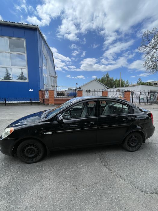 Продам Hyundai Accent
