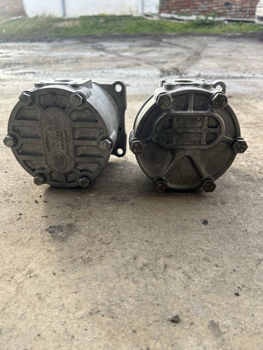 Продам масляний насос НШ 32А-3 та НШ  HYDROSILA на ЮМЗ,МТЗ,Т-170