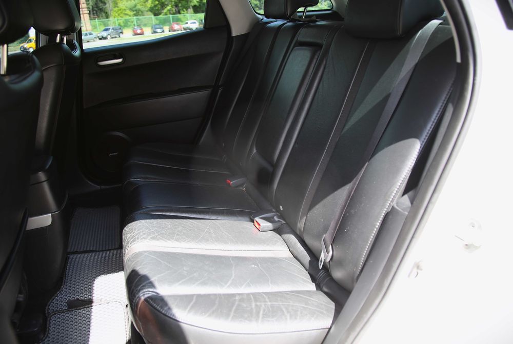 Продам Mazda CX-7 2008