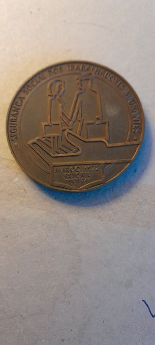 Medalha 1°• reunião regional europeia seg.social t.migrantes