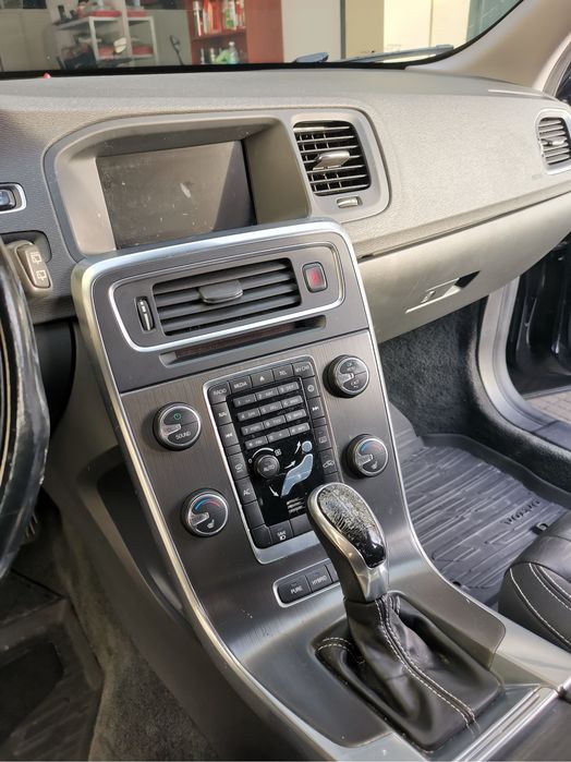 Volvo v60D6 Hybrid
