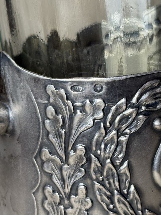 Антикварный серебряный подстаканник