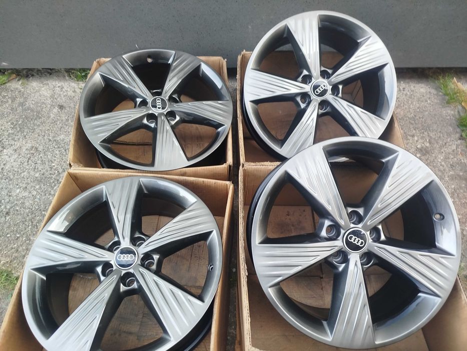 A387# Alufelgi Używane 19 5x112 Audi  A3 / S3  TT (8J) A4