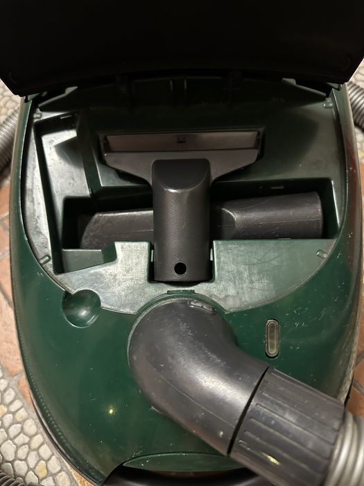Aspirador Moulinex 1350 w usado