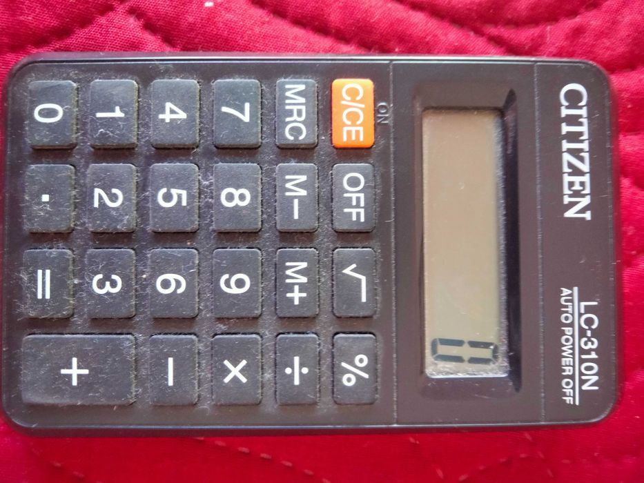 Calculadoras várias usadas mas em funcionamento