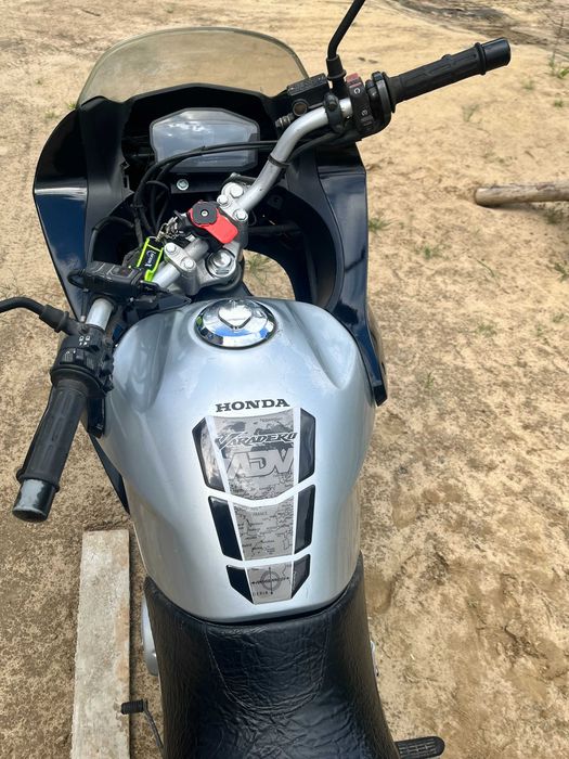 Honda Varadero 125 kat A1/B