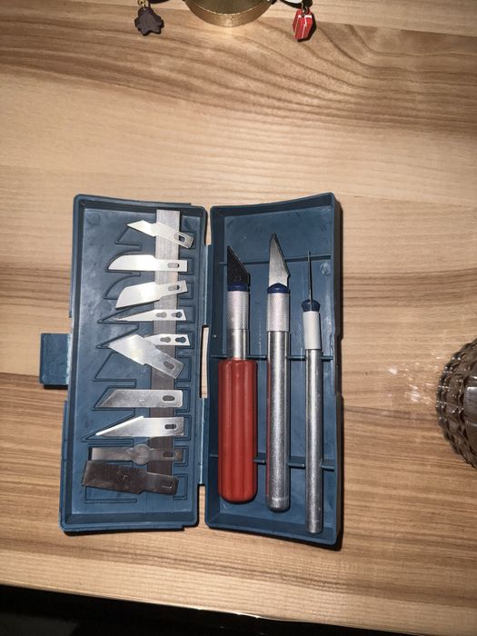 Набір ножів по дереву