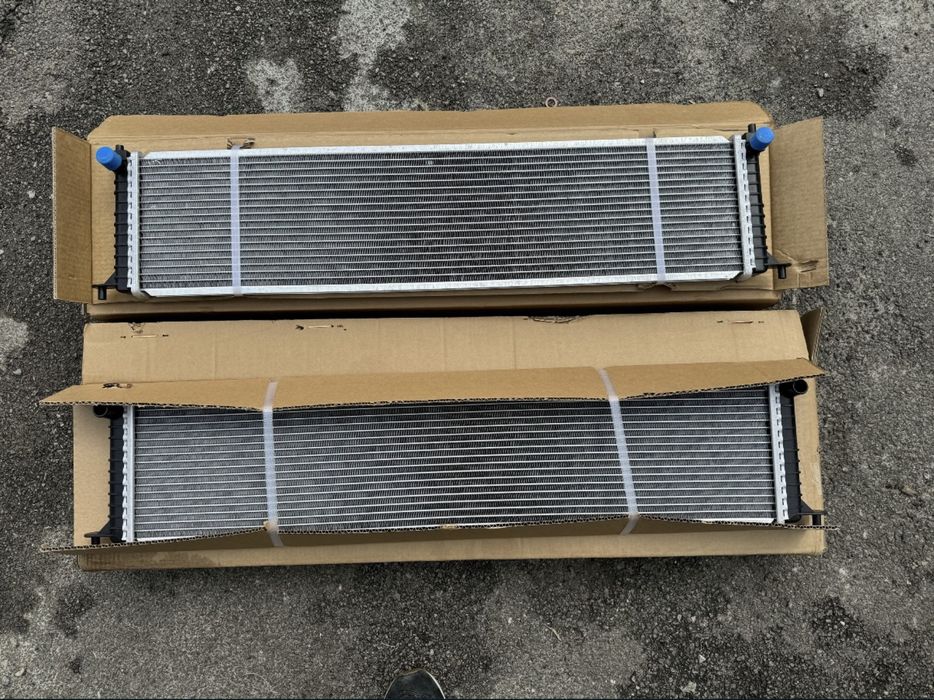 Радиатор Tesla Model S