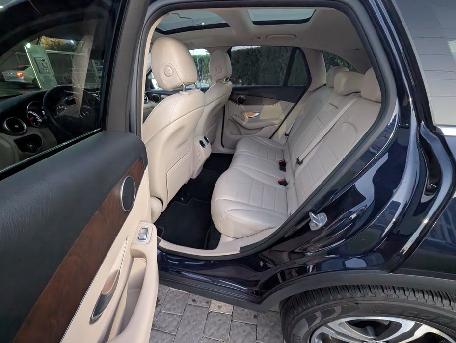 Mercedes GLC 300 (4 Matic) 2019