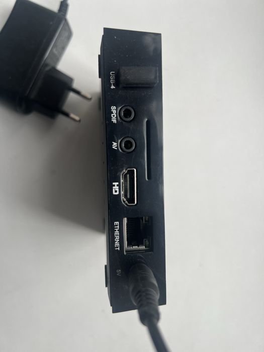 Смарт приставка Медиаплеер Vinga 021