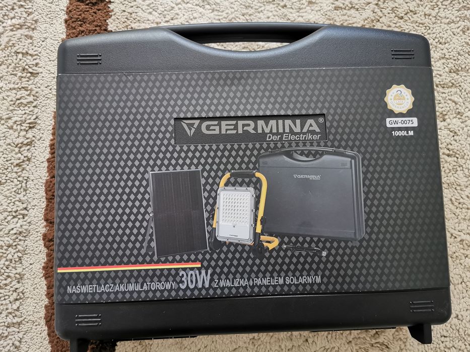 Akumulatorowy, solarny naświetlacz Germina Herkules  30W 5000K GW-0075
