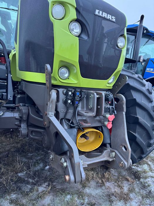 Продаж Claas Axion 920