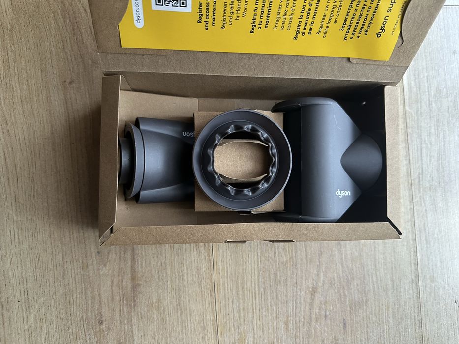 Dyson supersonic