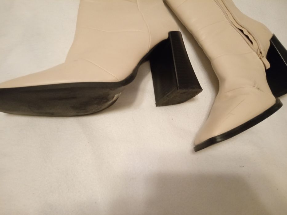 Kozaczki z kwadratowym noskiem Hetsoles