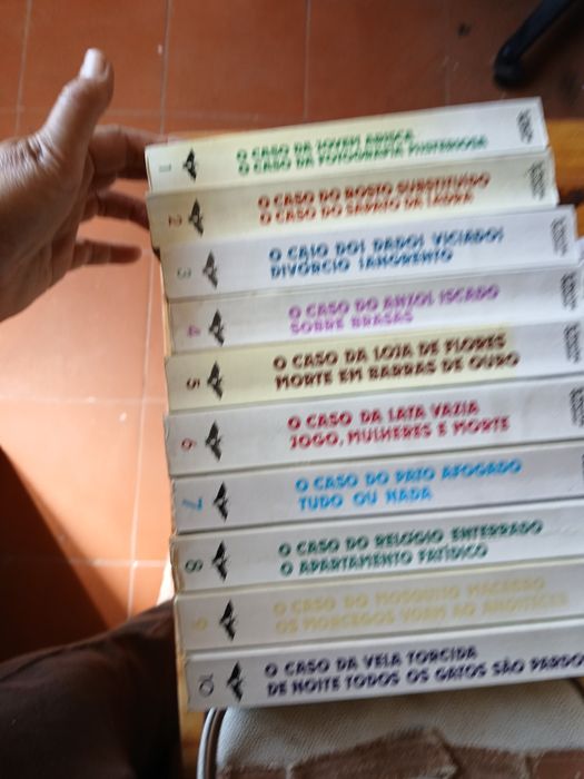 Lote de livros de mistério