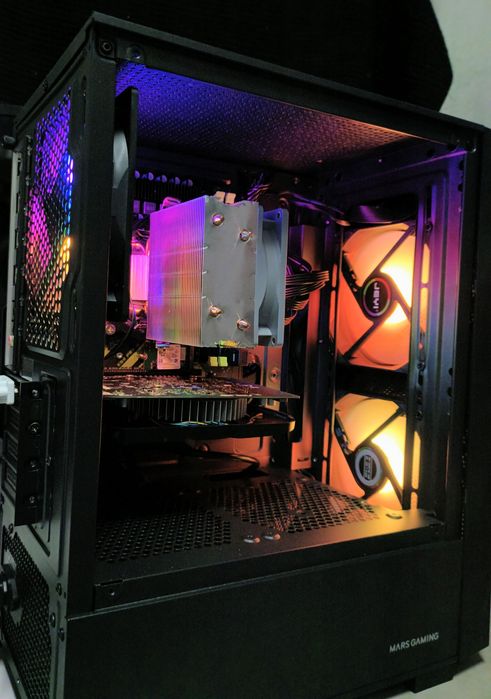 PC Gamer Core i7 6950(xeon 2630 v4)+ RX 570 4gb +16gb+SSD/HD 620GB
