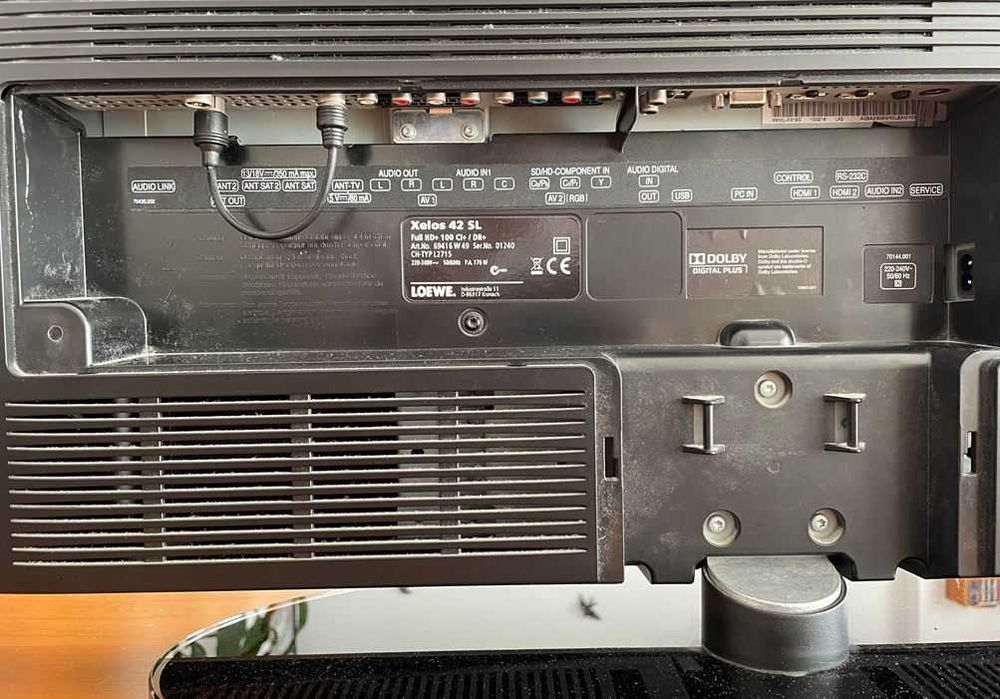 TV LOEWE Xelos 43'' Full HD