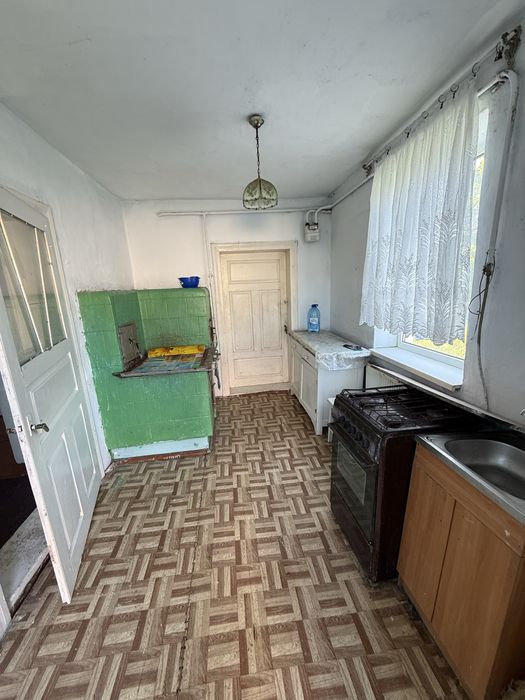 Продається цегляний будинок с. Завадка